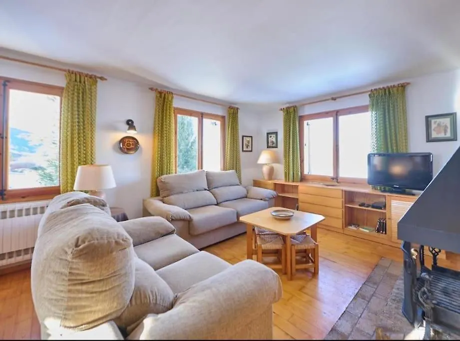 Casa de Férias Casa L'Avet. El Vilar D'Urtx Escardacs Espanha