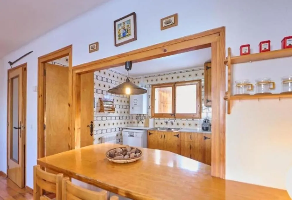 Casa L'Avet. El Vilar D'Urtx Escardacs