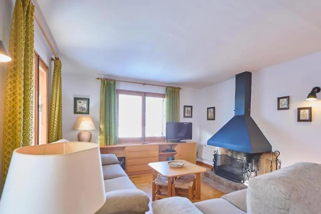 Holiday home Casa L'Avet. El Vilar D'Urtx Escardacs Spain